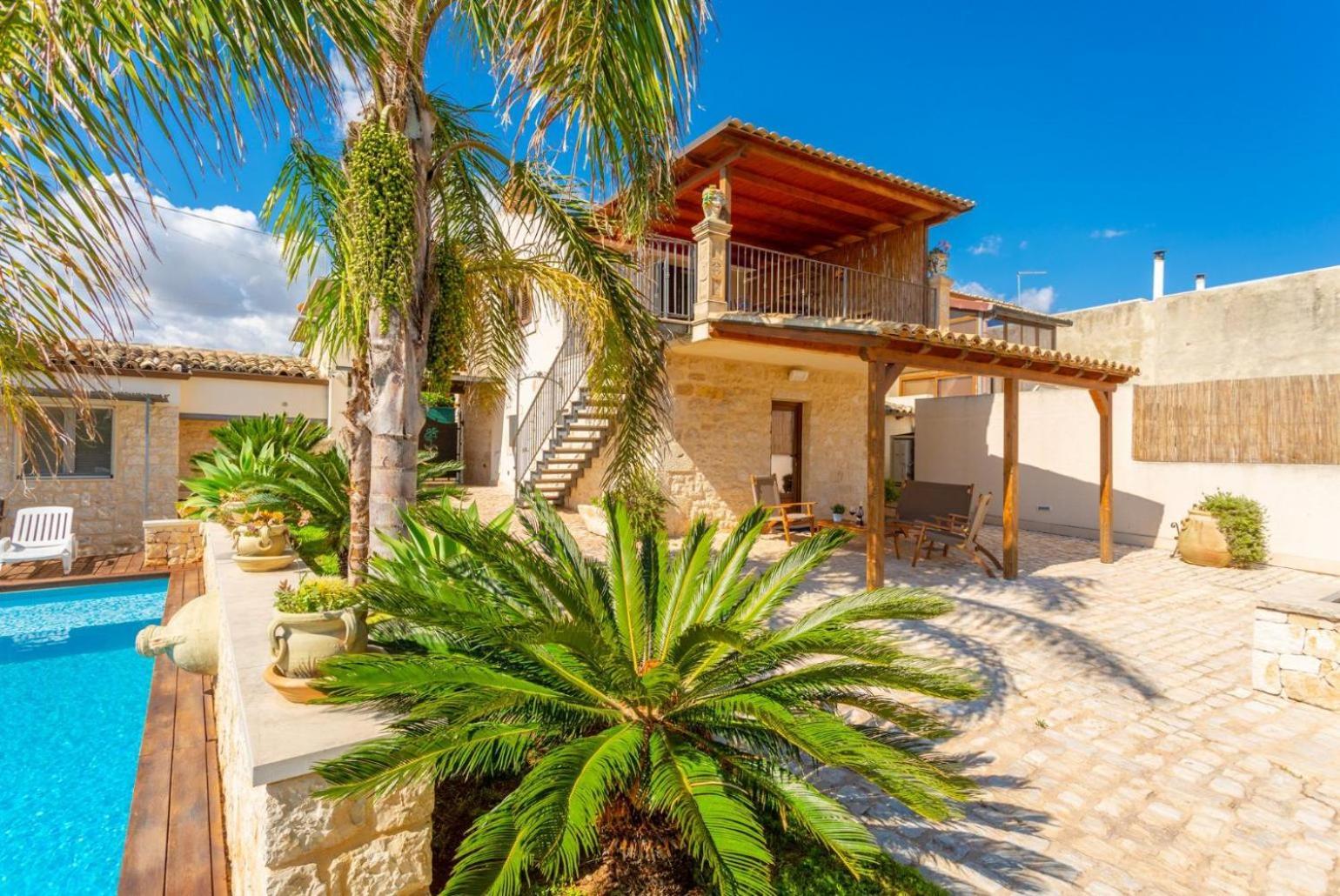 Villa Aziz Scicli Exterior photo